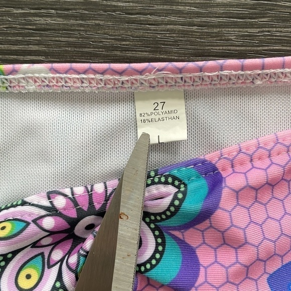 Sz27 L 2 Piece Bikini Halter top and bottom EUC - Picture 5 of 5